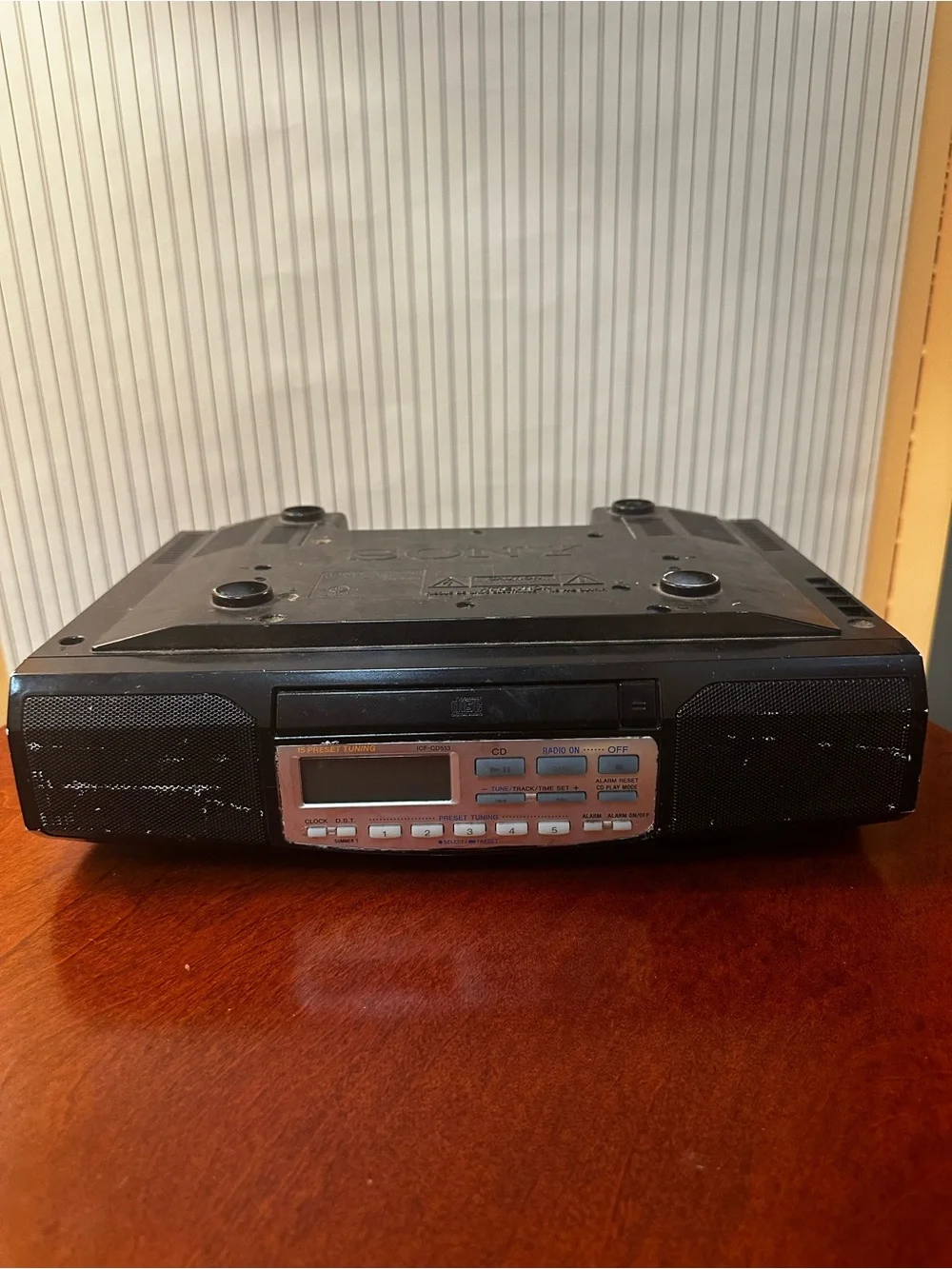 Vintage Sony SpaceMaker Under-Cabinet Radio & CD Player (Model ICF-CD513)